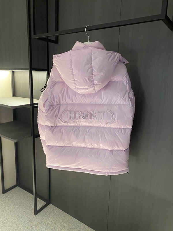 ハイクオリティダウンジャケット着用イメージ